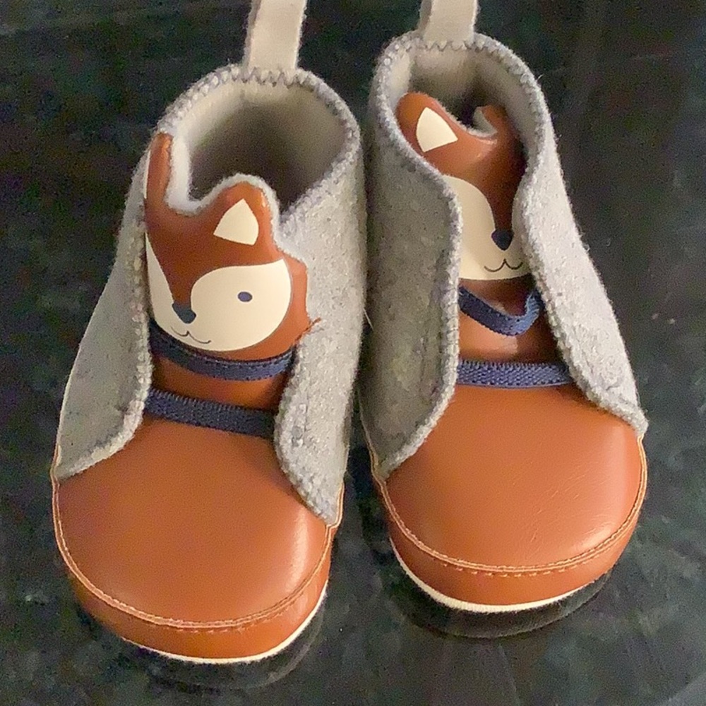 Fox Boots size 6-12 months